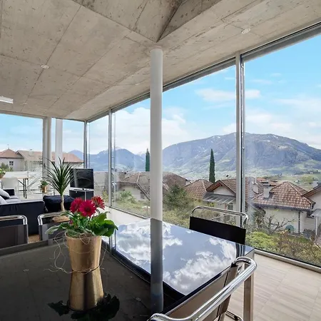 Apartment Alvarium Eins Schenna